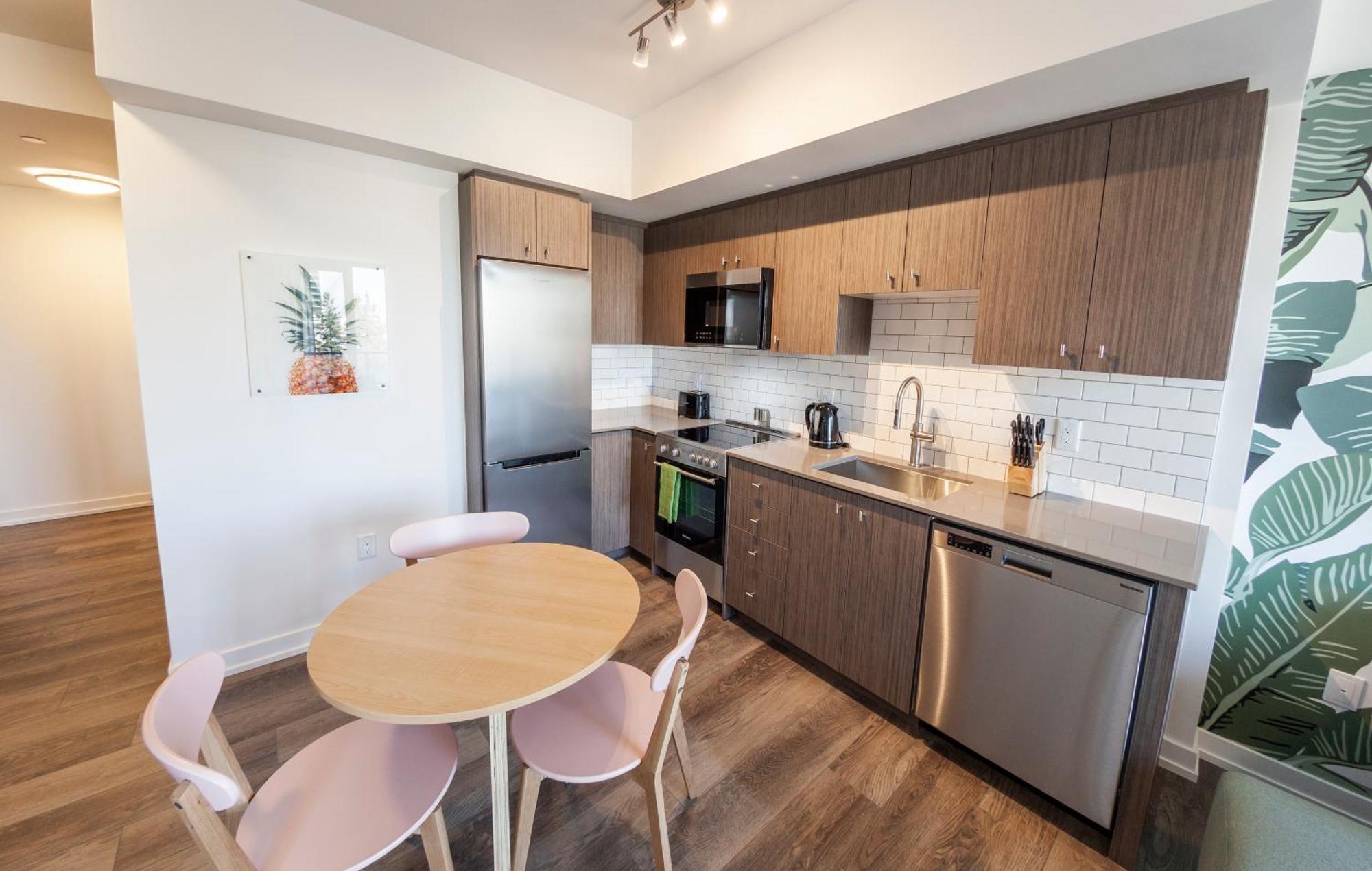 The Laundry Rooms Station Park Kitchener Extérieur photo